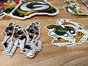 lot 74 image: New Mix of NFL Football Stickers - Packers Cowboys Patriots Brady Mahomes Bills Gronk Rodgers