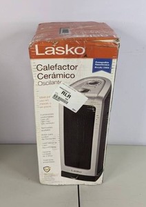 lot 322 image: Lasko Ceramic Tower Heater