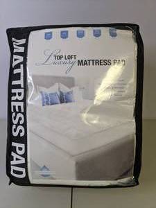 lot 40 image: sensorPEDIC Top Loft Gel Fiber Mattress Pad - Cal. King