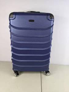lot 356 image: Rockland Light Weight 2-piece Hardside Spinner Upright Luggage Set