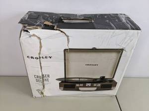 lot 309 image: Crosley Cruiser Deluxe Portable 3-Speed Turntable with Bluetooth