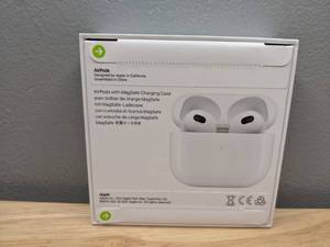 lot 10 image: Brand New Apple AirPods 3rd Generation Magsafe Charging Case