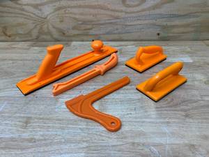 lot 101 image: FULTON Safety Woodworking Push Block and Push Stick Package 5 Piece Set In Safety Orange Color