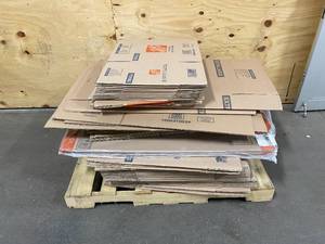 lot 119 image: Lot of Various Moving Boxes