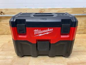 lot 35 image: MILWAUKEE M18 18-Volt 2 Gal. Lithium-Ion Cordless WetDry Vacuum (Tool-Only)