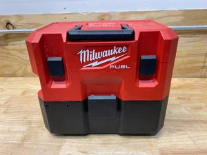 lot 36 image: MILWAUKEE M12 FUEL 12-Volt Lithium-Ion Cordless 1.6 Gal. WetDry Vacuum (Tool-Only)