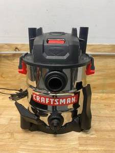 lot 43 image: CRAFTSMAN 10 gal Corded WetDry Vacuum 120 V 6 HP