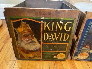 lot 120 image: 2 Vintage Wooden Crates