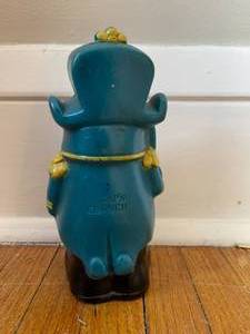 lot 146 image: Vintage Captn Crunch Bank