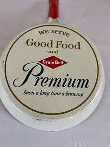 lot 167 image: Vintage Grain Belt Frying Pan Wall Deco