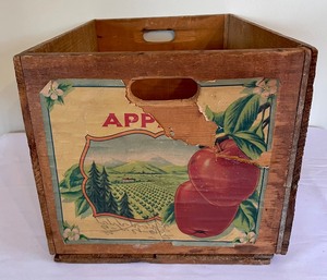 lot 27 image: Vintage Apple Crate