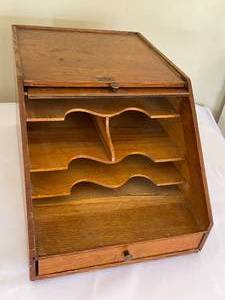 lot 228 image: Vintage Wooden Weis Desk Top Organizer