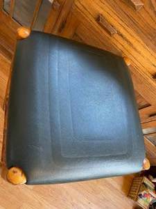 lot 263 image: Old Hickory Padded Log Accentuation Stool