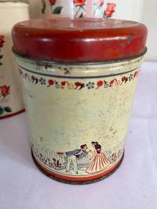 lot 272 image: Vintage Floral Canister Tins