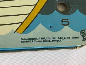 lot 276 image: Beany and Cecil Tin Wall Mount Magnet Game