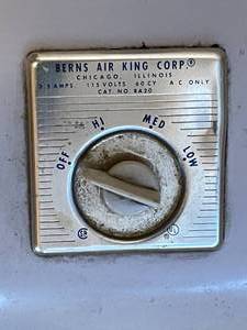 lot 289 image: Vintage Berns Air King 3 Speed Floor Fan