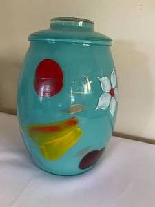 lot 83 image: Vintage Ceramic and Glass Cookie Jars