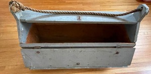 lot 89 image: Large Hand Made Wooden Tool Box