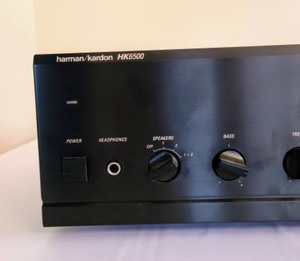 lot 143 image: Harmon Kardon Integrated Amplifier