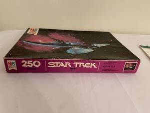 lot 341 image: Vintage Unopened 250 Piece Star Trek Puzzle