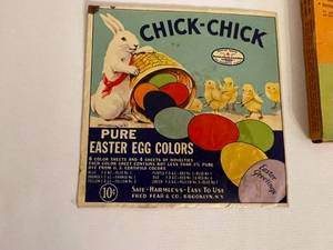 lot 369 image: Vintage Easter Egg Kits