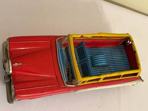 lot 371 image: Vintage Tin Edsel Toy Friction Car