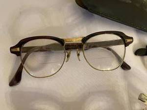 lot 374 image: Vintage Ornate Eyeglasses Lot