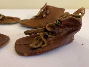 lot 376 image: Vintage Leather Baby Shoes