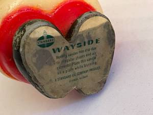 lot 430 image: 3 1950s Santa Candles