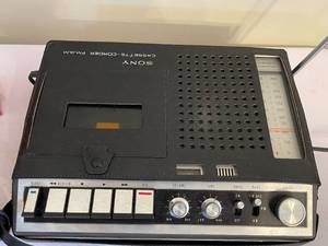 lot 438 image: Vintage Sony Cassette AMFM With 24 New in Package Cassettes