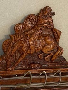 lot 377 image: Vintage Western Themed Wall Mount Tie Rack