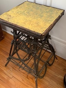 lot 198 image: Vintage Log Accentuation Table