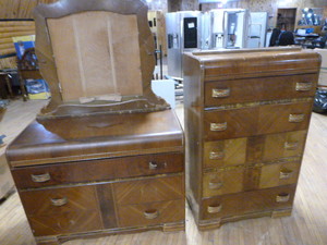 2 Dressers