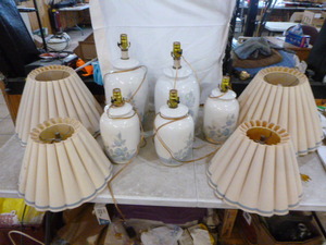 5 Matching Lamps