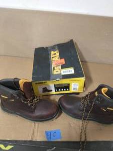 lot 40 image: DEWALT Mens Titanium Waterproof Work Boots - Steel Toe - Brown Size 11.5(W)