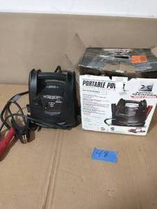 lot 48 image: SCHUMACHER Battery Extender 12-Volt, 750 Amp Battery Jump Starter