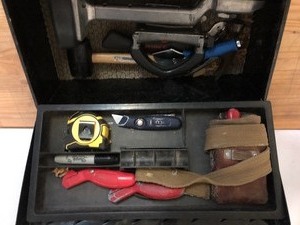 lot 53 image: Toolbox with various tools