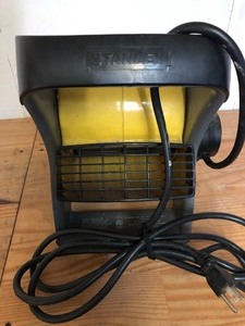 lot 13 image: STANLEY  heater