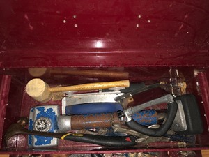 lot 12 image: ROBERTS tool box with various tools