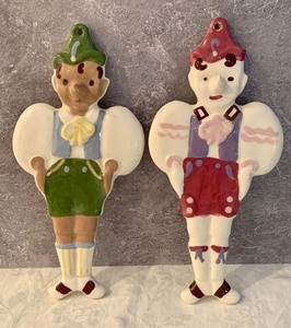 lot 21 image: Two Vintage Clemsons Pinocchio Toothbrush Holders and 1939 Soap Figurine