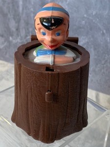 lot 64 image: Walt Disney Character Pinocchio Push Botton Pop Pal