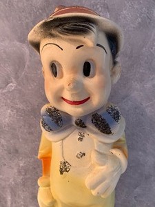 lot 44 image: Vintage Pinocchio Chalk Ware Figurine