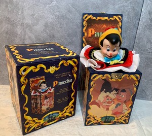 lot 99 image: New in Box Enesco Presents Pinocchio Musical Jack in the Box