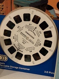 lot 156 image: Pinocchio View Master Reel New in Package & Playing Cards