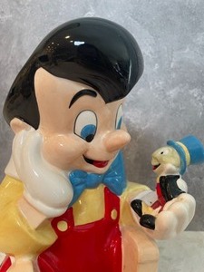 lot 101 image: Pinocchio Cookie Jar