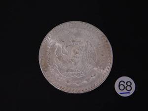lot 68 image: 1985 Brilliant Uncirculated 1oz Silver Mexican Libertad