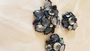Vintage Schaparelli Signed Brooch and Earrings