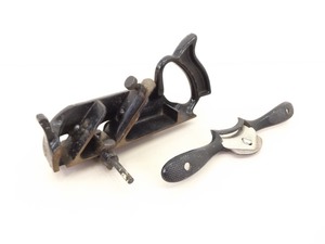 lot 11 image: 2 Antique Craftsman Wood Planes