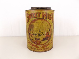 lot 41 image: AUTHENTIC Antique Sweet Mist Chewing Tobacco Large 11 Tin