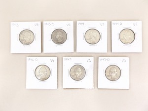 lot 80 image: Lot of 7 US Silver Washington Quarters From the 1940s